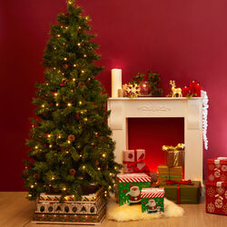 Albero Di Natale Con Luci, Pigne E Bacche Rosse, , large
