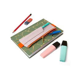 Segnalibro Con Astuccio Integrato E Taschina - Colore Rosa, , large