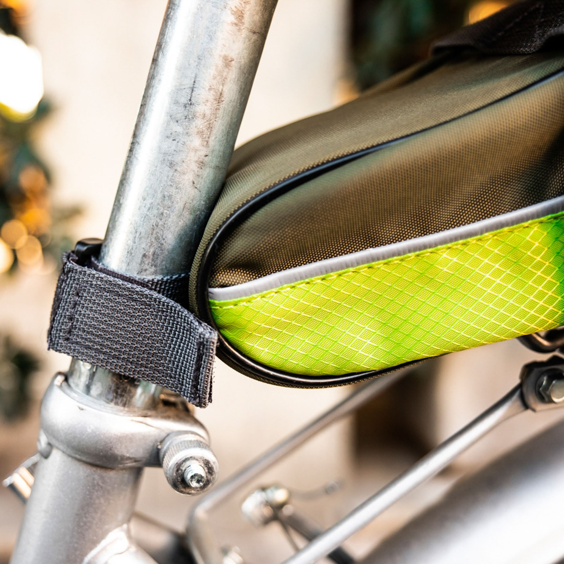 Borsa Da Sottosella Bici Con Segnali Luminosi, , large