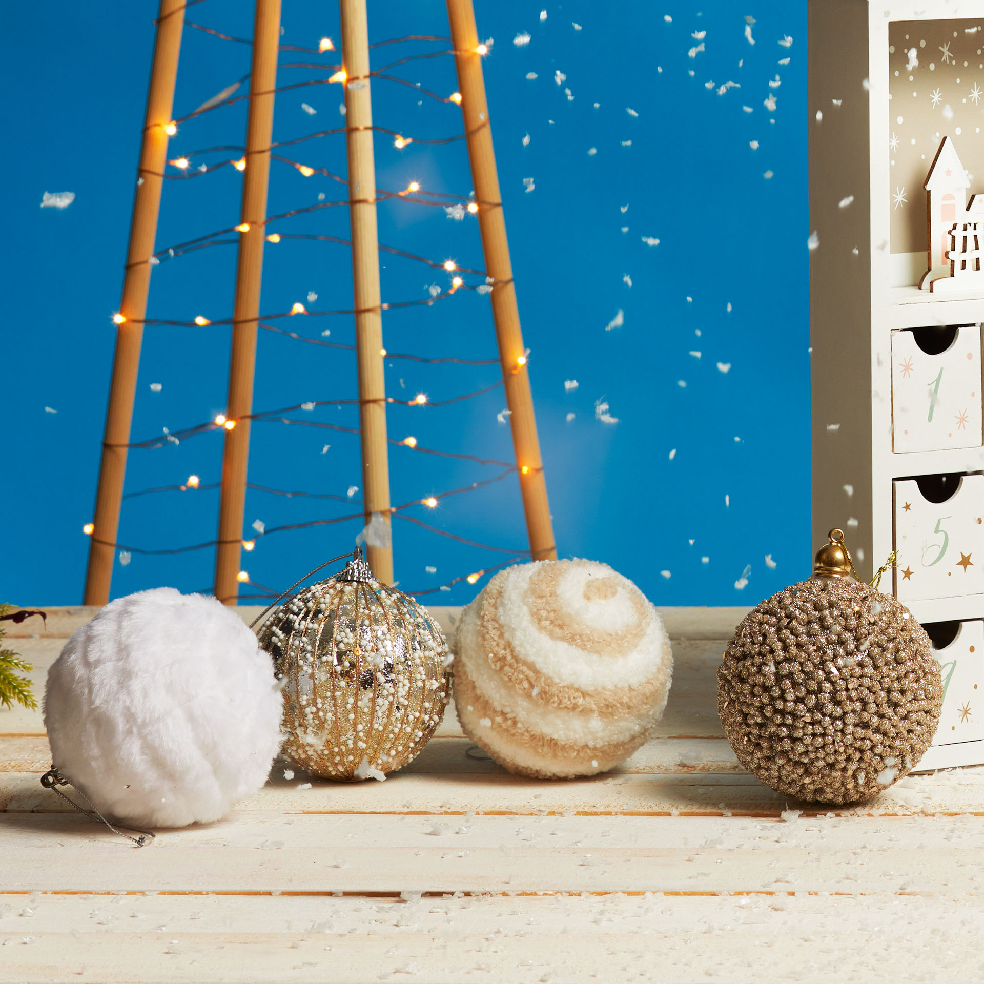 Palline in stoffa per albero di Natale, set da 4 pz, , large