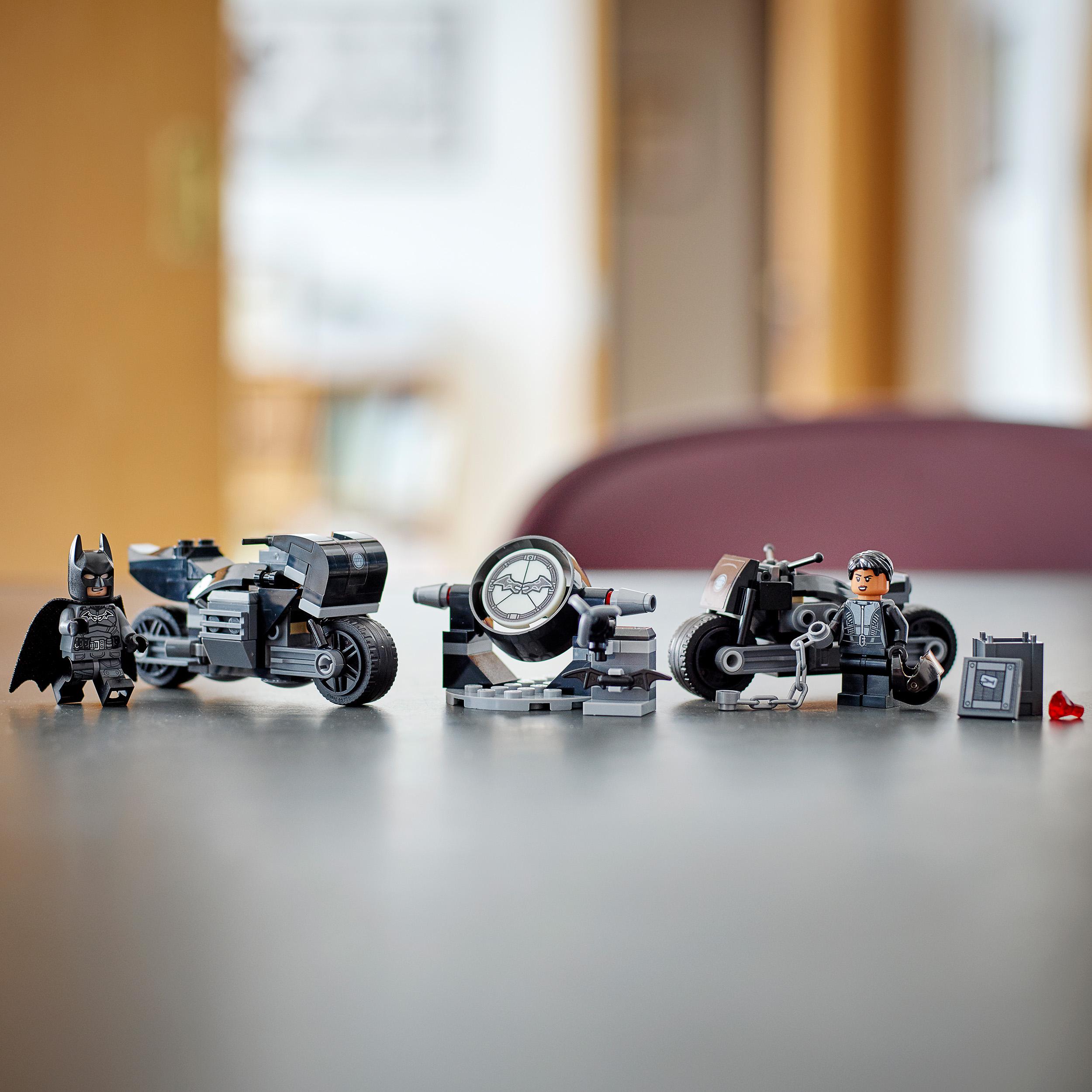 LEGO DC Inseguimento sulla Moto di Batman e Selina Kyle, Giocattolo per Bambini 76179, , large