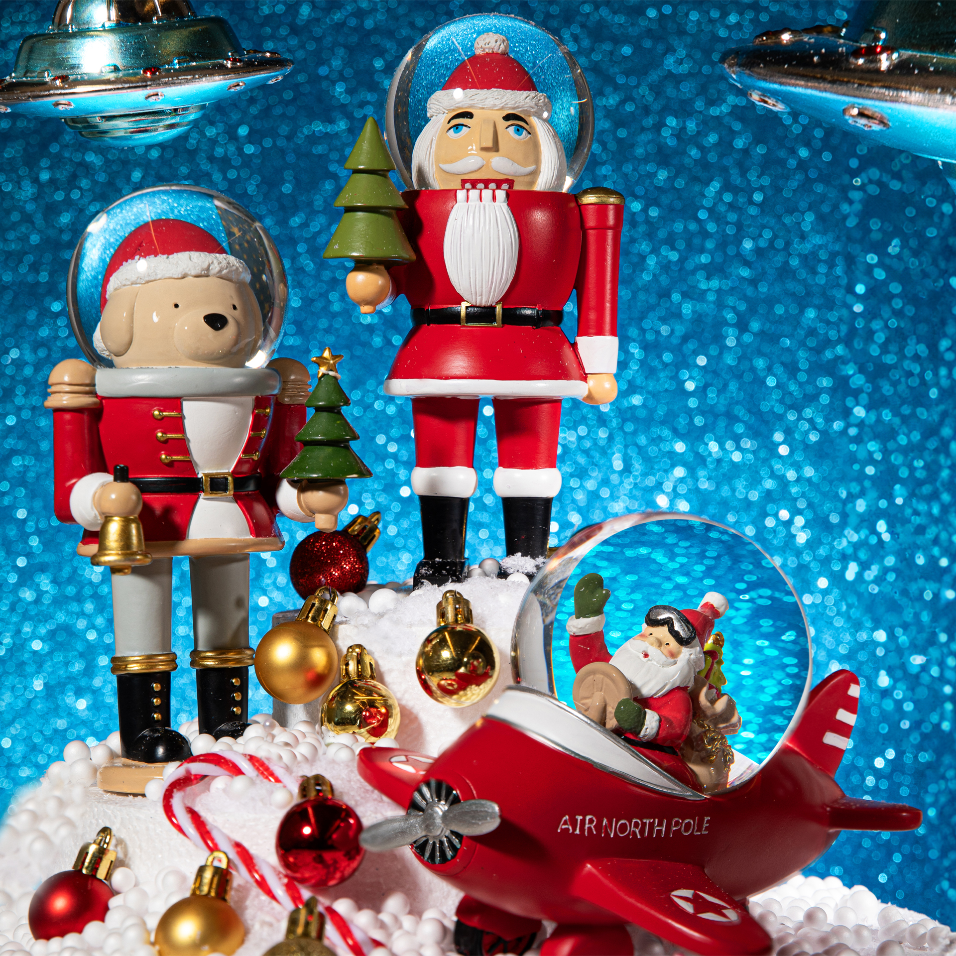 Babbo Natale Con Palla Di Neve, , large