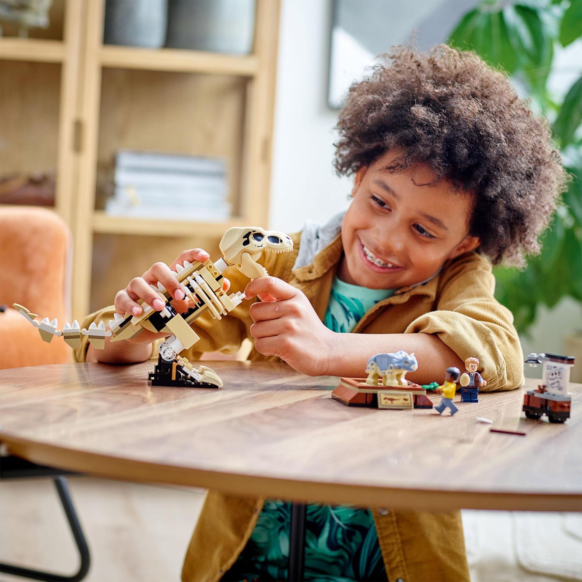 LEGO Jurassic World La Mostra del Fossile di Dinosauro T. Rex, Per Bambini dai 7 76940, , large