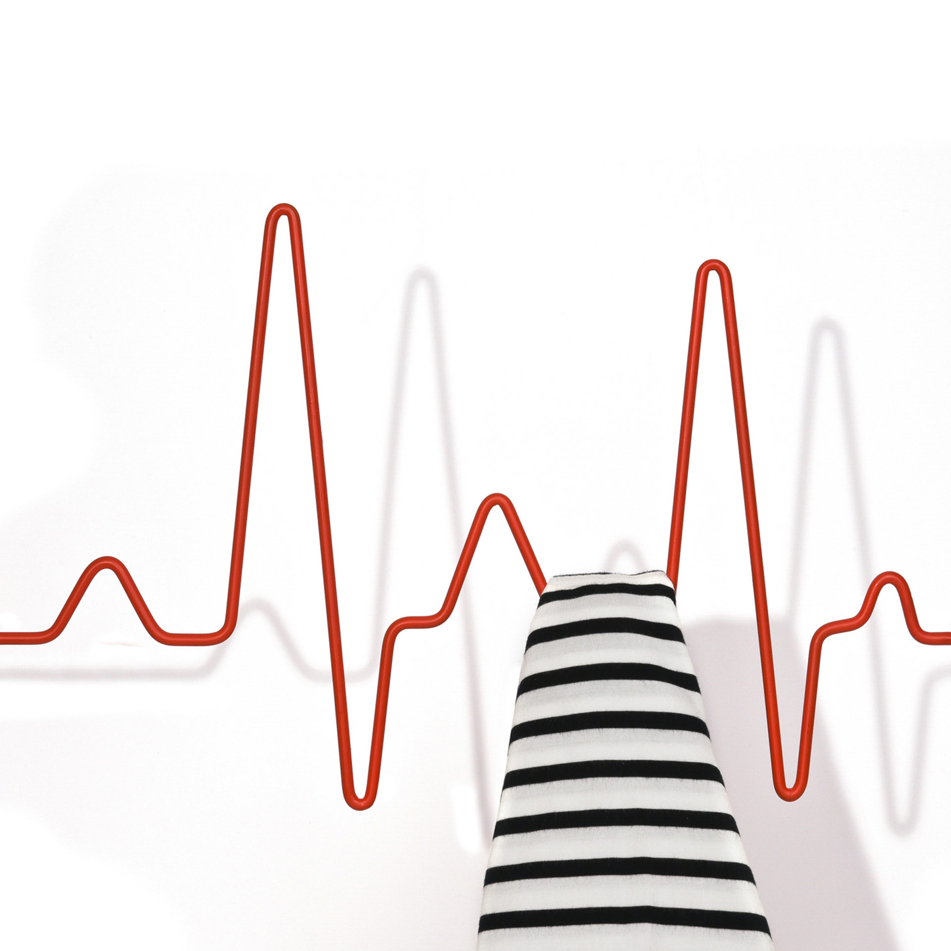Appendiabiti a Muro Design Elettrocardiogramma Appendiabiti a Muro Design Elettrocardiogramma