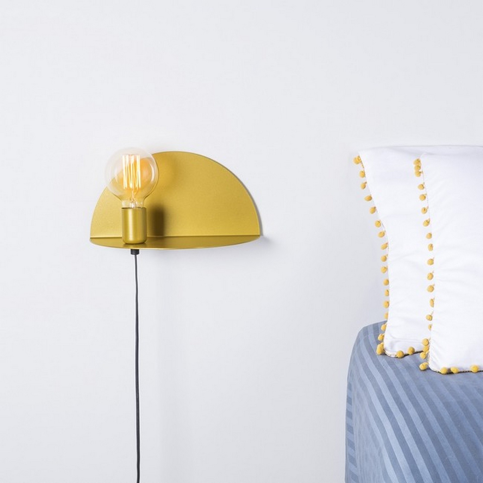HOMEMANIA Lampada a Parete Shelfie, oro in metallo, oro, , large
