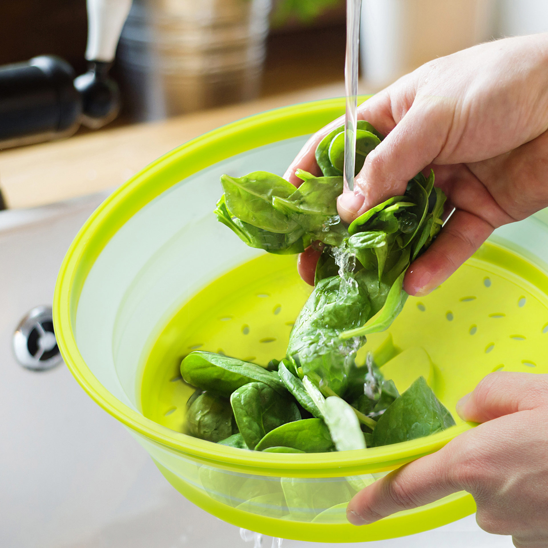 Olymajy Copertura per Microonde Pieghevole Copertura Coperchio Antischizzi per Microonde Può essere utilizzato per lavare frutta e verdura nel cestello di scarico 